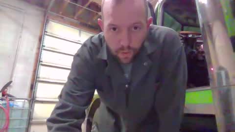 farmboy4720 online show from November 2025 04:29:01 PM