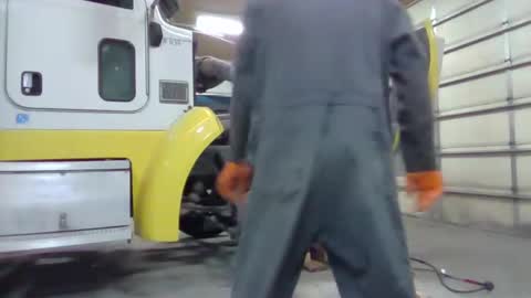 farmboy4720 online show from November 2025 01:28:01 AM