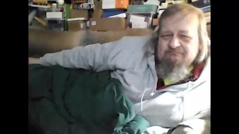 Snapshot of fasteddysex chatting on December 2024 04:21:01 AM HoneyCumJuice4U online show from December 2024 04:21:01 AM