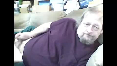 Snapshot of fasteddysex chatting on October 2025 04:40:01 PM HoneyCumJuice4U online show from October 2025 04:40:01 PM