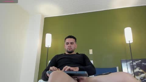 M A T  T E O online show from October 2025 08:21:02 PM