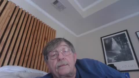 fatdickad online show from October 2025 03:35:02 PM