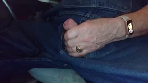 Fred. online show from February 2026 10:04:01 PM