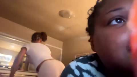 Snapshot of fatkewchiesusiee chatting on July 2026 07:05:01 PM fatkewchiesusiee online show from July 2026 07:05:01 PM
