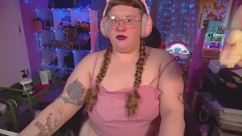Snapshot of fatveronica chatting on March 2026 12:19:01 PM FatVeronica online show from March 2026 12:19:01 PM
