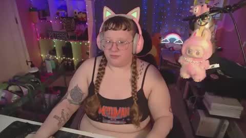 Snapshot of fatveronica chatting on March 2026 02:20:01 PM FatVeronica online show from March 2026 02:20:01 PM