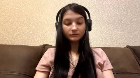 Aurora 18yo online show from February 2026 09:25:02 AM