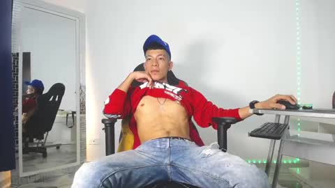 Favel Gomez online show from January 2025 05:30:01 AM