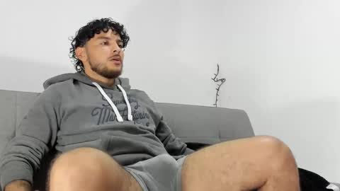 Snapshot of favid95 chatting on February 2025 11:48:01 PM favid95 online show from February 2025 11:48:01 PM