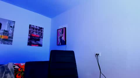 Snapshot of favid95 chatting on May 2026 11:24:02 PM favid95 online show from May 2026 11:24:02 PM