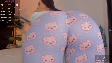 welcome to my world  online show from December 2024 12:26:02 AM