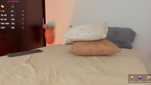 welcome to my world  online show from January 2025 03:41:02 AM