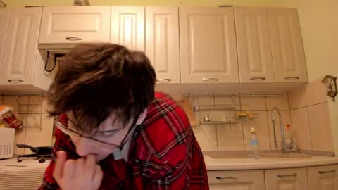 Snapshot of fckmikh chatting on December 2024 05:43:02 PM Michael online show from December 2024 05:43:02 PM