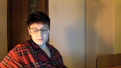 Snapshot of fckmikh chatting on December 2024 10:28:01 PM Michael online show from December 2024 10:28:01 PM