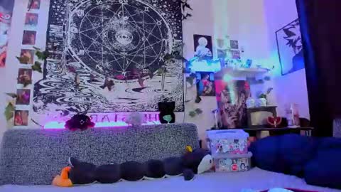 Snapshot of fearlessdiva_x chatting on July 2026 02:47:02 AM Diva online show from July 2026 02:47:02 AM