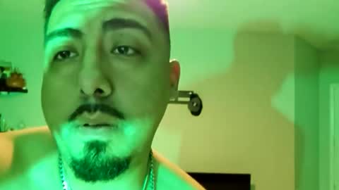 feelsbomber online show from May 2026 05:38:01 AM