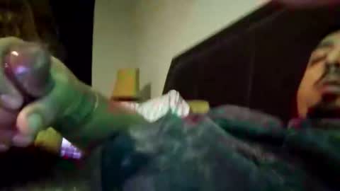 feelsbomber online show from June 2026 06:01:01 AM