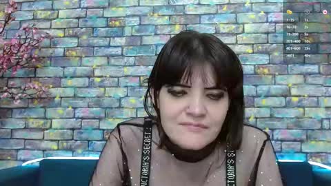 Laura online show from December 2024 09:41:01 PM