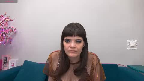 Snapshot of feelsgoodwoman chatting on July 2026 03:53:02 AM Laura online show from July 2026 03:53:02 AM