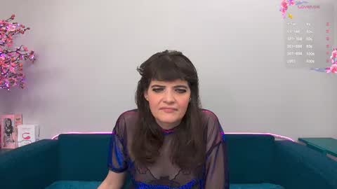 Snapshot of feelsgoodwoman chatting on August 2026 12:09:01 AM Laura online show from August 2026 12:09:01 AM