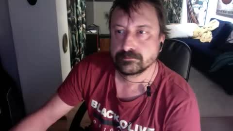 feetkissboy online show from December 2025 02:18:01 AM