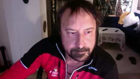 feetkissboy online show from January 2026 07:08:02 PM