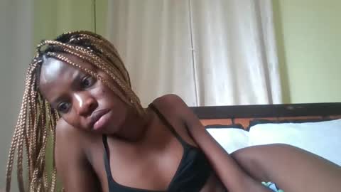 Snapshot of feetlovely507541 chatting on February 2025 07:44:02 AM feetlovely507541 online show from February 2025 07:44:02 AM