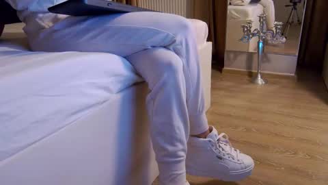 FeetVibe online show from November 2025 08:15:02 AM