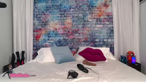Snapshot of feliciahardon chatting on May 2026 09:20:02 PM Felicia Hardon online show from May 2026 09:20:02 PM