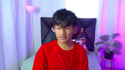 Felix online show from September 2025 08:12:02 PM