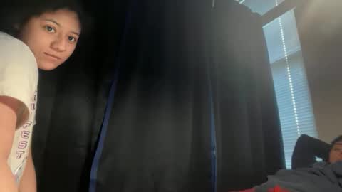 FelinaSol online show from December 2025 05:20:01 PM