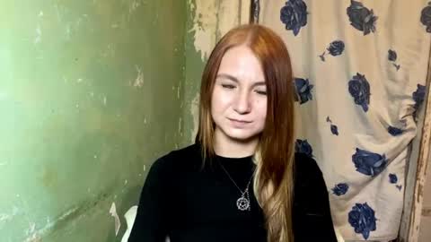 Lola online show from April 2026 08:57:02 PM