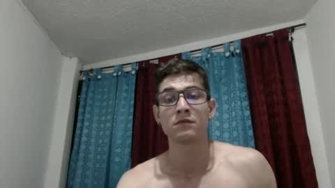 Snapshot of felipe227 chatting on February 2025 01:00:02 AM jhonatan felipe online show from February 2025 01:00:02 AM