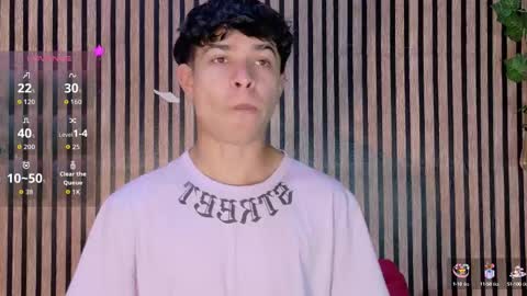 felipe_boy_18 online show from October 2025 03:04:02 AM