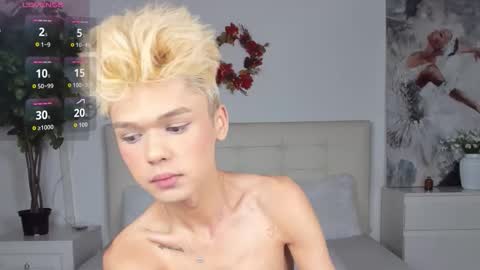 Felix online show from November 2025 04:00:01 PM