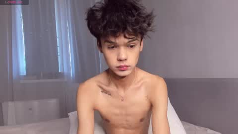 Snapshot of felix_rey chatting on June 2026 11:51:02 AM Felix online show from June 2026 11:51:02 AM