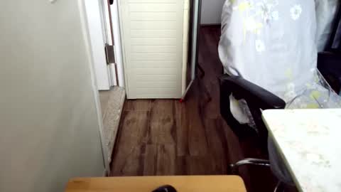 felixlau online show from December 2025 03:35:02 AM