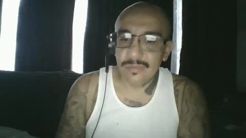 Snapshot of felixrlarios25 chatting on May 2026 04:24:02 PM felixrlarios25 online show from May 2026 04:24:02 PM