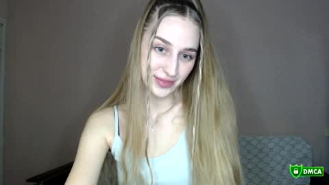 Femke online show from February 2026 07:45:01 PM