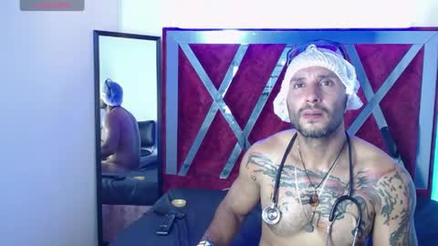 Snapshot of fenixx899 chatting on May 2026 04:27:02 PM Fenix online show from May 2026 04:27:02 PM