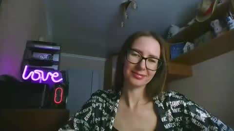 feraliss online show from February 2026 11:28:02 AM