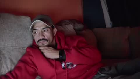 Snapshot of fernand89 chatting on December 2024 05:49:02 AM fernand89 online show from December 2024 05:49:02 AM