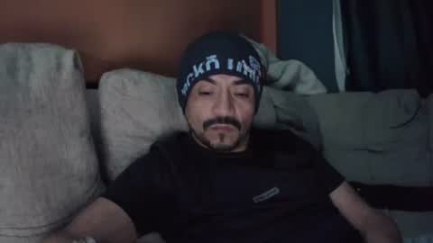 Snapshot of fernand89 chatting on January 2025 05:59:01 AM fernand89 online show from January 2025 05:59:01 AM