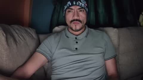 Snapshot of fernand89 chatting on January 2025 06:06:02 AM fernand89 online show from January 2025 06:06:02 AM