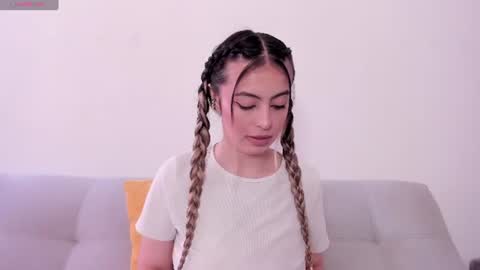 fernanda  online show from June 2026 03:11:02 PM