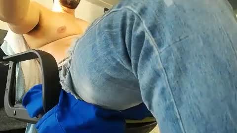 Samuel online show from September 2025 10:23:02 PM