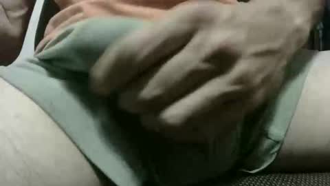 fescarf1991 online show from October 2025 03:47:02 AM