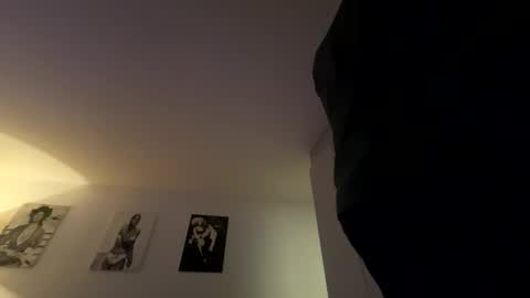 fetischcoupel online show from June 2026 04:05:01 AM