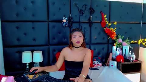 fetishgirla online show from April 2026 04:21:02 AM