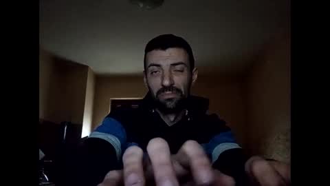 Raised in 90s online show from November 2025 08:57:02 AM